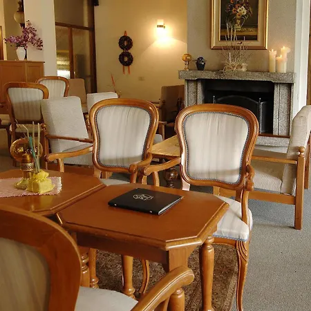 Hotel Pare