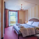 Pare Hotel 3*